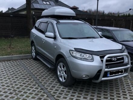 Серый Хендай Санта Фе, объемом двигателя 2.2 л и пробегом 248 тыс. км за 8400 $, фото 1 на Automoto.ua