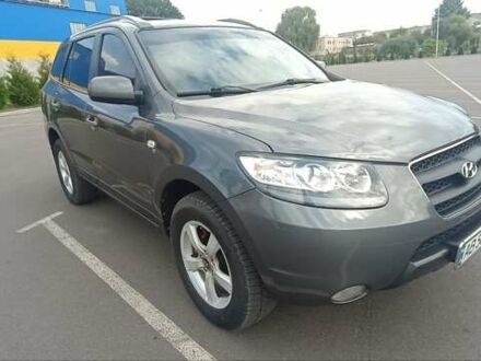 Серый Хендай Санта Фе, объемом двигателя 2.19 л и пробегом 258 тыс. км за 9500 $, фото 1 на Automoto.ua