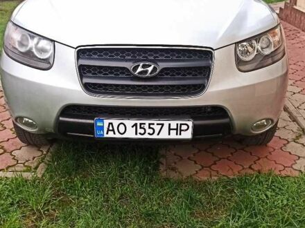 Серый Хендай Санта Фе, объемом двигателя 2.2 л и пробегом 232 тыс. км за 9500 $, фото 1 на Automoto.ua