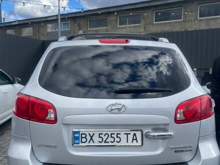 Хендай Санта Фе 2007 в Каменце-Подольском на Automoto.ua Серый Хендай Санта Фе, объемом двигателя 2.19 л и пробегом 297 тыс. км за 8600 $, фото 1 на Automoto.ua