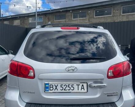 Хендай Санта Фе 2007 в Каменце-Подольском на Automoto.ua Серый Хендай Санта Фе, объемом двигателя 2.19 л и пробегом 297 тыс. км за 8600 $, фото 1 на Automoto.ua