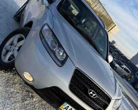 Серый Хендай Санта Фе, объемом двигателя 2.2 л и пробегом 130 тыс. км за 11777 $, фото 1 на Automoto.ua