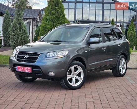 Сірий Хендай Санта Фе, об'ємом двигуна 2.2 л та пробігом 210 тис. км за 9950 $, фото 1 на Automoto.ua