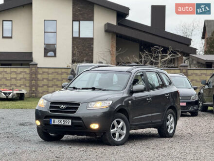 Сірий Хендай Санта Фе, об'ємом двигуна 2.2 л та пробігом 208 тис. км за 10300 $, фото 1 на Automoto.ua