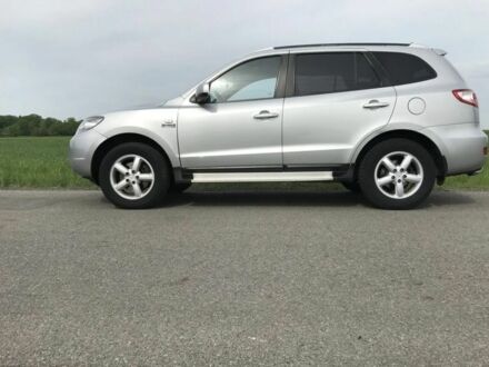 Серый Хендай Санта Фе, объемом двигателя 2.2 л и пробегом 235 тыс. км за 3454 $, фото 1 на Automoto.ua