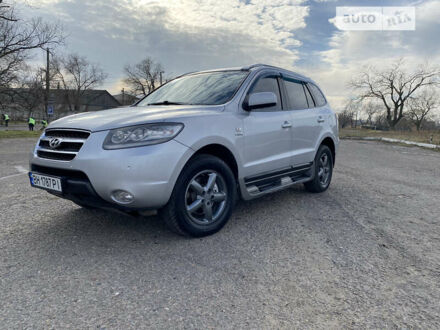 Серый Хендай Санта Фе, объемом двигателя 2.7 л и пробегом 212 тыс. км за 9200 $, фото 1 на Automoto.ua