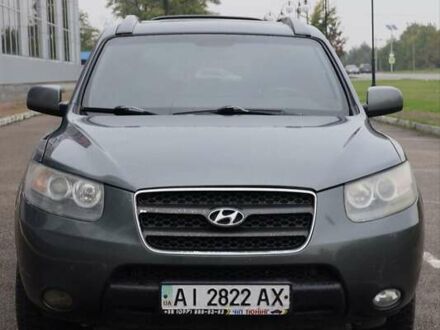 Хендай Санта Фе 2008 в Белой Церкве на Automoto.ua Серый Хендай Санта Фе, объемом двигателя 2.7 л и пробегом 373 тыс. км за 8200 $, фото 1 на Automoto.ua