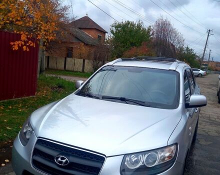 Сірий Хендай Санта Фе, об'ємом двигуна 2.2 л та пробігом 200 тис. км за 9400 $, фото 1 на Automoto.ua