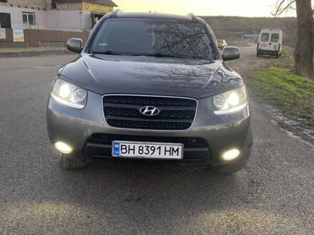 Серый Хендай Санта Фе, объемом двигателя 2.2 л и пробегом 140 тыс. км за 11199 $, фото 1 на Automoto.ua