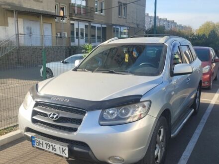 Хендай Санта Фе 2008 у Дніпро (Дніпропетровську) на Automoto.ua Сірий Хендай Санта Фе, об'ємом двигуна 2.7 л та пробігом 280 тис. км за 8000 $, фото 1 на Automoto.ua