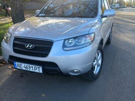 Хендай Санта Фе 2009 у Миколаєві на Automoto.ua Сірий Хендай Санта Фе, об'ємом двигуна 2.19 л та пробігом 227 тис. км за 10600 $, фото 1 на Automoto.ua