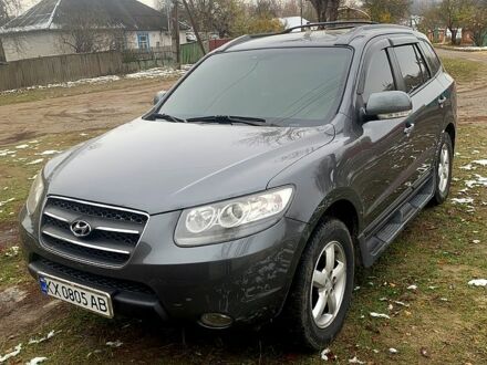 Серый Хендай Санта Фе, объемом двигателя 2.2 л и пробегом 230 тыс. км за 9799 $, фото 1 на Automoto.ua