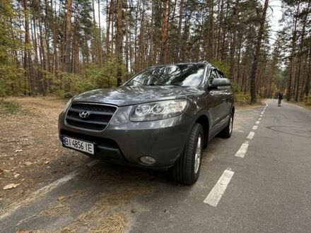 Сірий Хендай Санта Фе, об'ємом двигуна 2.2 л та пробігом 160 тис. км за 8600 $, фото 1 на Automoto.ua