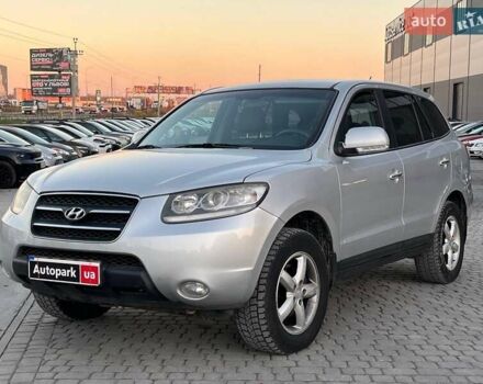 Серый Хендай Санта Фе, объемом двигателя 2.2 л и пробегом 279 тыс. км за 10890 $, фото 1 на Automoto.ua