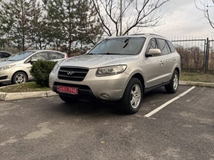 Серый Хендай Санта Фе, объемом двигателя 2.2 л и пробегом 274 тыс. км за 10100 $, фото 1 на Automoto.ua