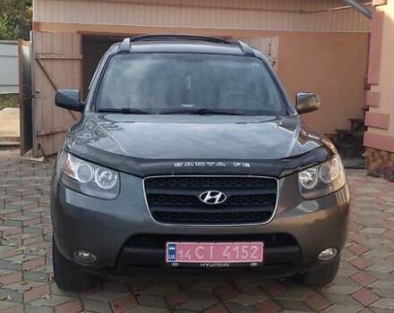 Серый Хендай Санта Фе, объемом двигателя 2.2 л и пробегом 185 тыс. км за 10700 $, фото 1 на Automoto.ua