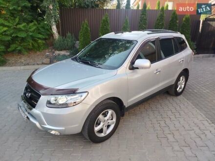 Хендай Санта Фе 2009 в Хмельницком на Automoto.ua Серый Хендай Санта Фе, объемом двигателя 2.2 л и пробегом 252 тыс. км за 9700 $, фото 1 на Automoto.ua