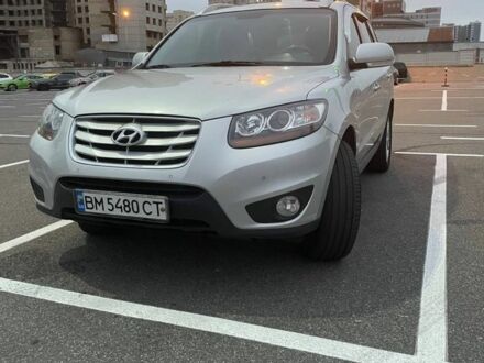 Серый Хендай Санта Фе, объемом двигателя 2 л и пробегом 270 тыс. км за 12000 $, фото 1 на Automoto.ua