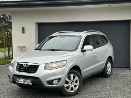 Серый Хендай Санта Фе, объемом двигателя 0 л и пробегом 220 тыс. км за 4449 $, фото 1 на Automoto.ua