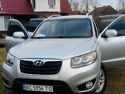 Серый Хендай Санта Фе, объемом двигателя 2.2 л и пробегом 116 тыс. км за 12500 $, фото 1 на Automoto.ua