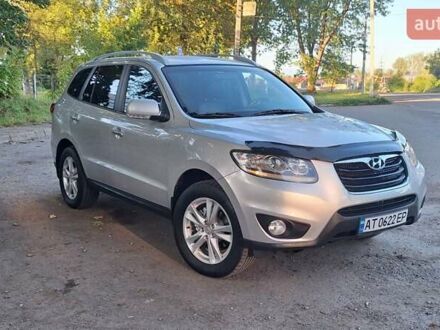 Хендай Санта Фе 2011 у Калуше на Automoto.ua Сірий Хендай Санта Фе, об'ємом двигуна 2.2 л та пробігом 231 тис. км за 10950 $, фото 1 на Automoto.ua