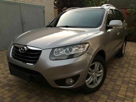 Хендай Санта Фе 2011 у Ахтырке на Automoto.ua Сірий Хендай Санта Фе, об'ємом двигуна 2.2 л та пробігом 243 тис. км за 11350 $, фото 1 на Automoto.ua