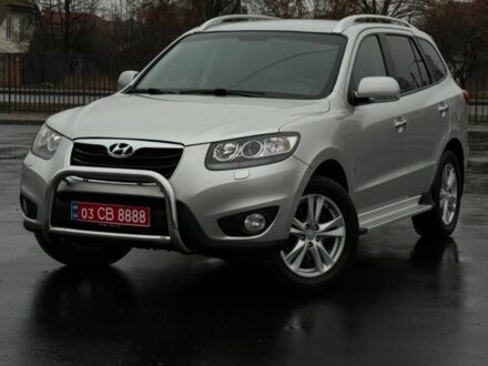 Серый Хендай Санта Фе, объемом двигателя 2.2 л и пробегом 260 тыс. км за 11800 $, фото 1 на Automoto.ua