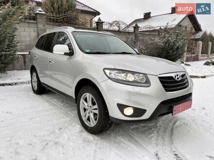 Серый Хендай Санта Фе, объемом двигателя 2.2 л и пробегом 226 тыс. км за 13900 $, фото 1 на Automoto.ua