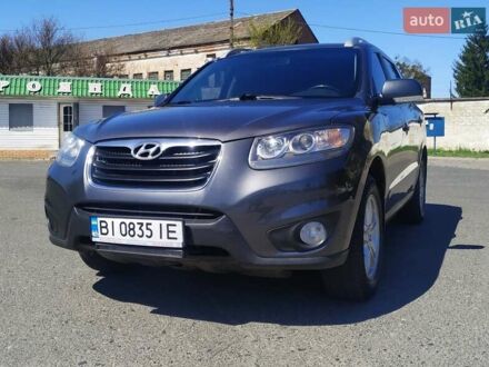 Хендай Санта Фе 2011 в Гадяче на Automoto.ua Серый Хендай Санта Фе, объемом двигателя 2.2 л и пробегом 280 тыс. км за 12500 $, фото 1 на Automoto.ua