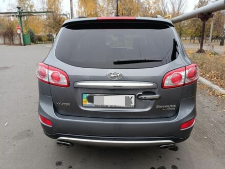 Хендай Санта Фе 2012 в Синельниковом на Automoto.ua Серый Хендай Санта Фе, объемом двигателя 2.2 л и пробегом 125 тыс. км за 14500 $, фото 1 на Automoto.ua