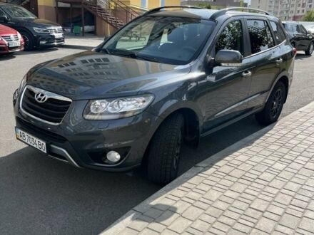 Сірий Хендай Санта Фе, об'ємом двигуна 2.2 л та пробігом 73 тис. км за 13300 $, фото 1 на Automoto.ua