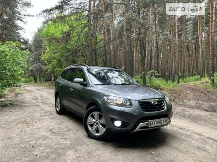 Хендай Санта Фе 2012 в Харькове на Automoto.ua Серый Хендай Санта Фе, объемом двигателя 2.2 л и пробегом 145 тыс. км за 14999 $, фото 1 на Automoto.ua