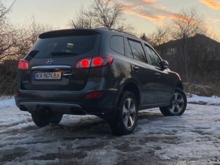 Сірий Хендай Санта Фе, об'ємом двигуна 2.2 л та пробігом 185 тис. км за 13700 $, фото 1 на Automoto.ua