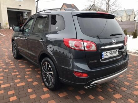 Серый Хендай Санта Фе, объемом двигателя 2.2 л и пробегом 190 тыс. км за 13900 $, фото 1 на Automoto.ua