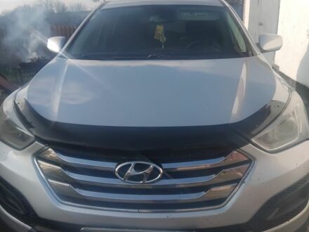 Серый Хендай Санта Фе, объемом двигателя 2.4 л и пробегом 250 тыс. км за 14000 $, фото 1 на Automoto.ua