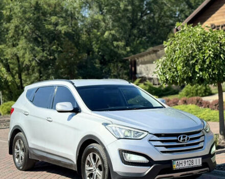 Серый Хендай Санта Фе, объемом двигателя 2.2 л и пробегом 290 тыс. км за 13700 $, фото 1 на Automoto.ua