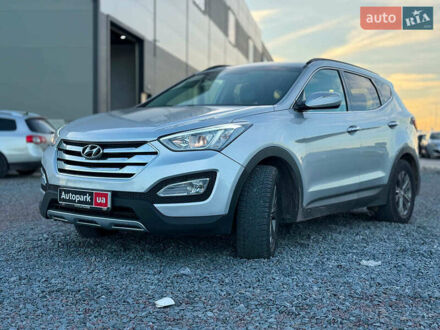 Серый Хендай Санта Фе, объемом двигателя 2.4 л и пробегом 173 тыс. км за 12390 $, фото 1 на Automoto.ua