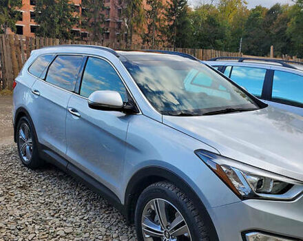 Серый Хендай Санта Фе, объемом двигателя 3.3 л и пробегом 92 тыс. км за 17000 $, фото 1 на Automoto.ua