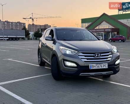 Серый Хендай Санта Фе, объемом двигателя 2.4 л и пробегом 205 тыс. км за 13500 $, фото 1 на Automoto.ua