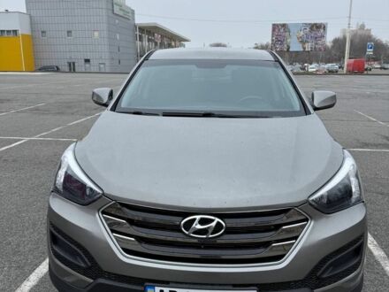 Серый Хендай Санта Фе, объемом двигателя 2.4 л и пробегом 168 тыс. км за 8500 $, фото 1 на Automoto.ua