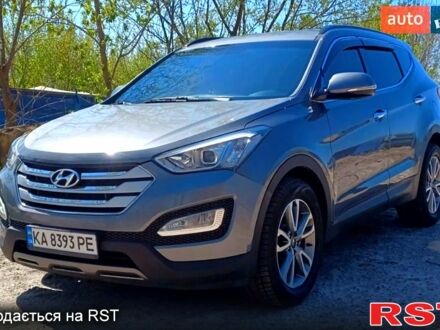 Серый Хендай Санта Фе, объемом двигателя 2 л и пробегом 151 тыс. км за 17000 $, фото 1 на Automoto.ua