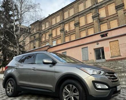 Сірий Хендай Санта Фе, об'ємом двигуна 2.36 л та пробігом 144 тис. км за 14900 $, фото 1 на Automoto.ua