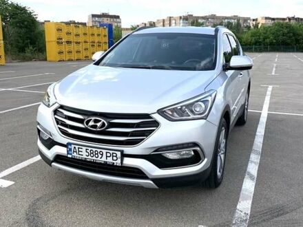 Хендай Санта Фе 2016 в Кривом Роге на Automoto.ua Серый Хендай Санта Фе, объемом двигателя 2.2 л и пробегом 198 тыс. км за 19500 $, фото 1 на Automoto.ua