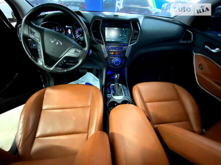 Сірий Хендай Санта Фе, об'ємом двигуна 2 л та пробігом 162 тис. км за 22700 $, фото 1 на Automoto.ua