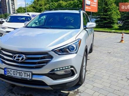 Сірий Хендай Санта Фе, об'ємом двигуна 2 л та пробігом 112 тис. км за 18200 $, фото 1 на Automoto.ua