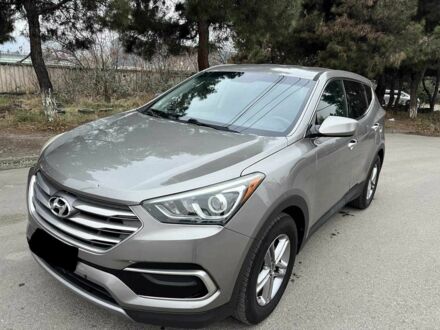 Серый Хендай Санта Фе, объемом двигателя 2.4 л и пробегом 68 тыс. км за 12100 $, фото 1 на Automoto.ua
