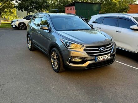 Серый Хендай Санта Фе, объемом двигателя 2.4 л и пробегом 145 тыс. км за 14500 $, фото 1 на Automoto.ua