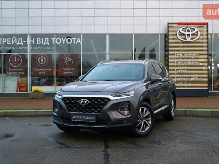 Серый Хендай Санта Фе, объемом двигателя 2.2 л и пробегом 193 тыс. км за 26268 $, фото 1 на Automoto.ua