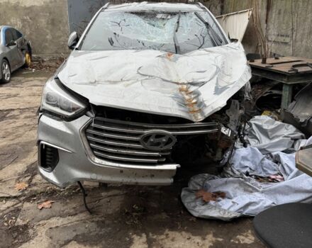 Сірий Хендай Санта Фе, об'ємом двигуна 3.3 л та пробігом 92 тис. км за 7000 $, фото 1 на Automoto.ua