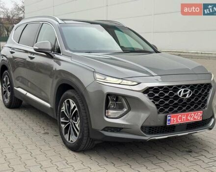 Серый Хендай Санта Фе, объемом двигателя 2.2 л и пробегом 158 тыс. км за 29700 $, фото 1 на Automoto.ua